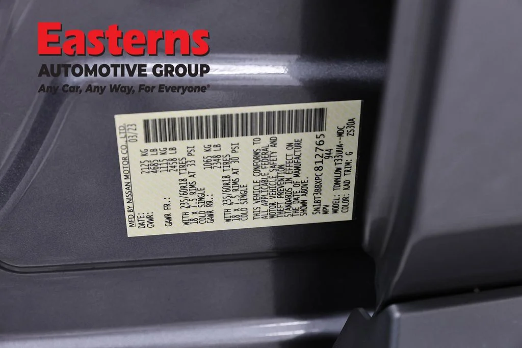 Used 2023 Gray Nissan SV image 35