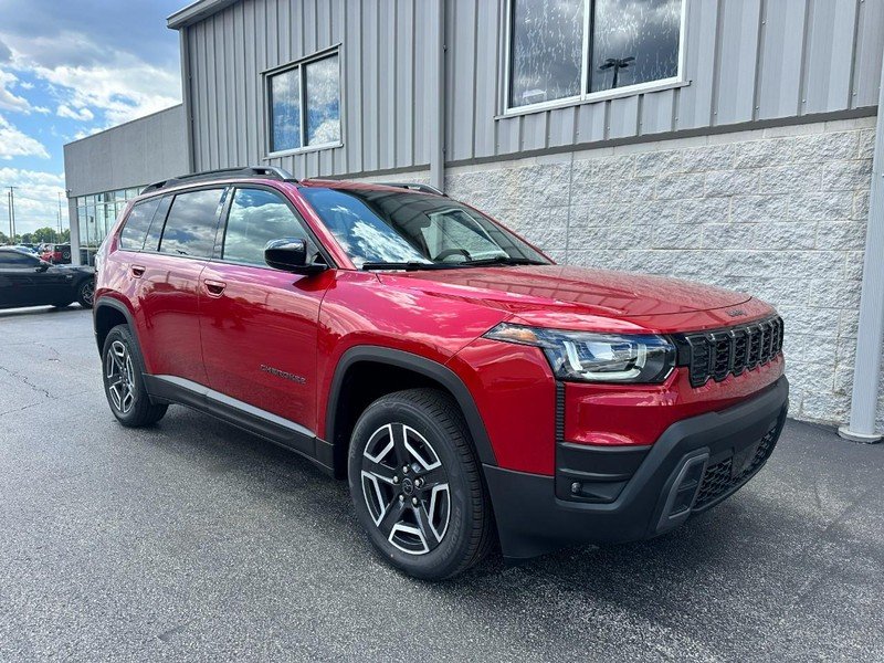 New 2026 Red Hot Pearl-Coat Exterior Paint Jeep Laredo 4x4 image 2