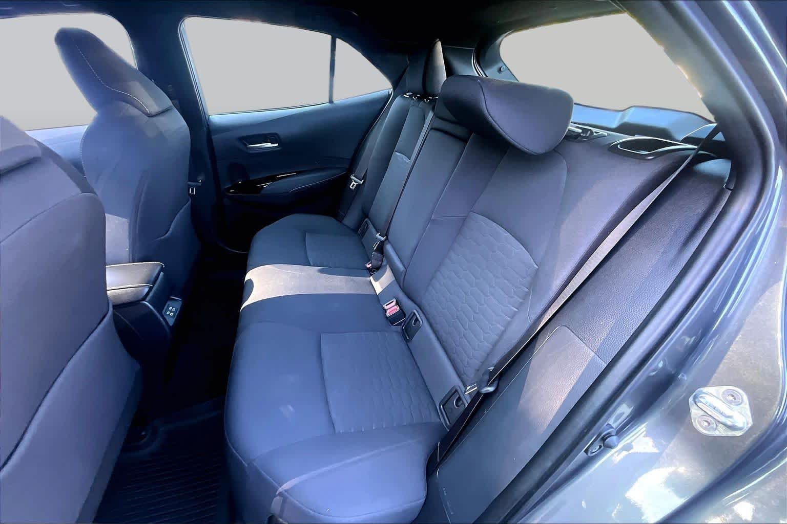 Used 2025 Magnetic Gray Metallic Toyota SE image 19