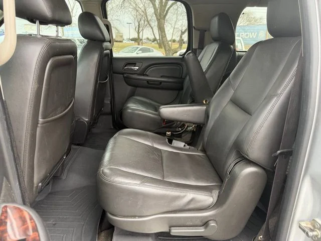Used 2014 Silver GMC Denali image 13