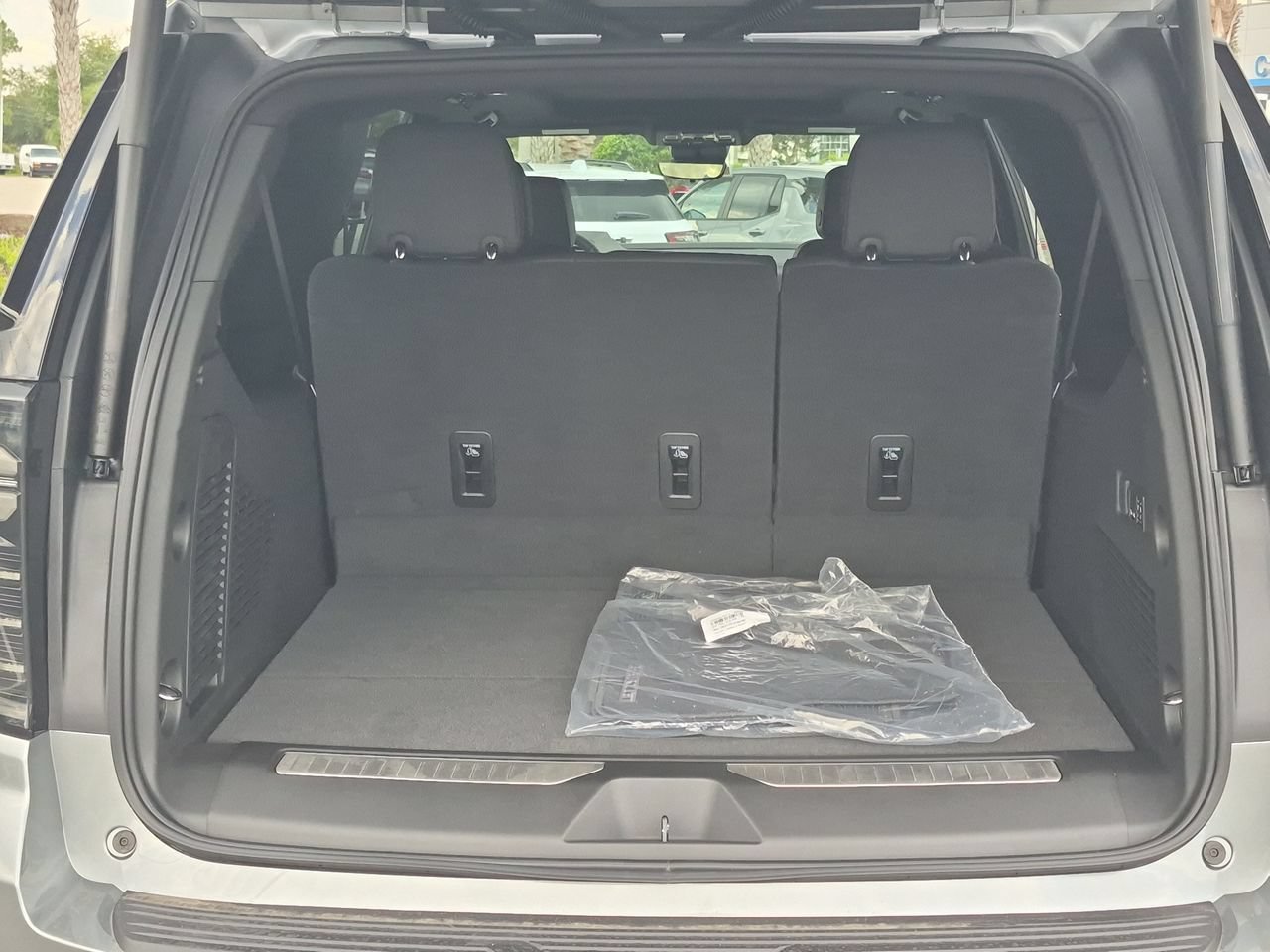 New 2026 Sterling Gray Metallic Chevrolet High Country image 25