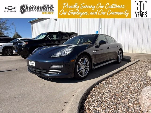 2012 Porsche Panamera Base