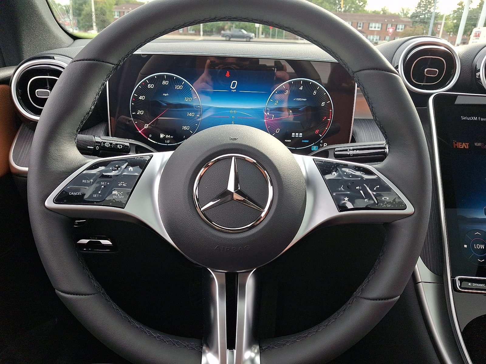 New 2027 Obsidian Black Metallic Mercedes-Benz GLC 300 image 16