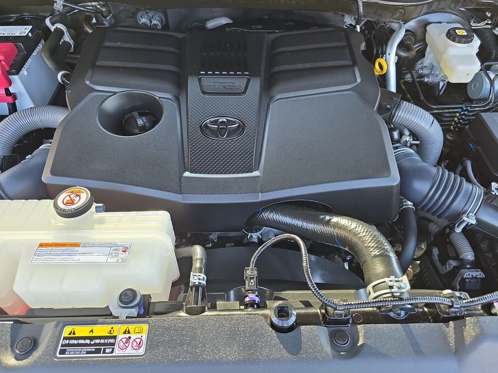 2024 Toyota Tundra SR5 - Photo 40