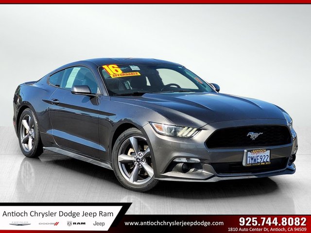 2016 Ford Mustang V6