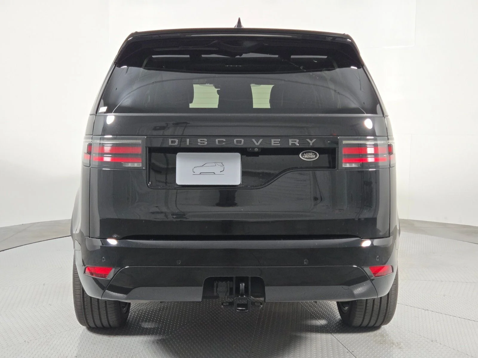 Used 2021 Santorini Black Metallic Land Rover S R-Dynamic image 7