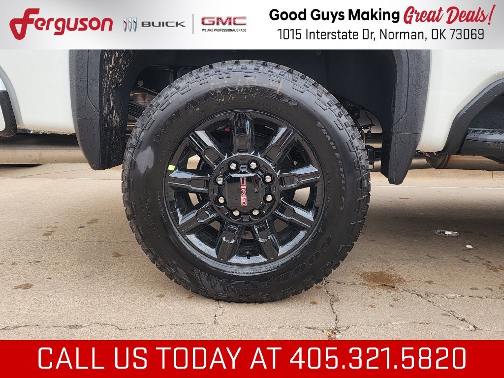 2026 GMC Sierra 2500HD AT4 - Photo 55