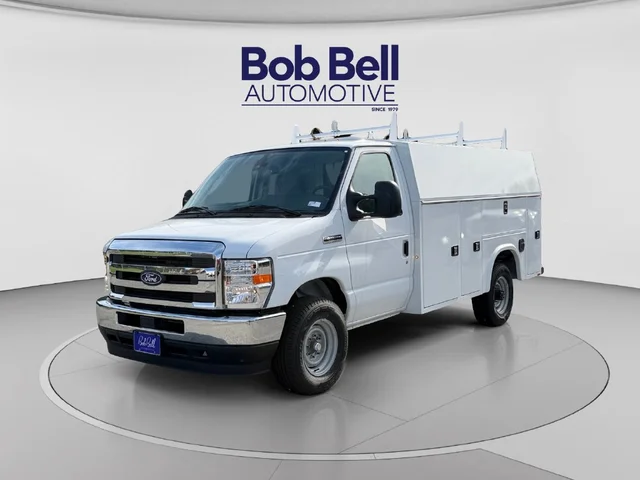 2026 Ford Econoline Cutaway E-350 SRW