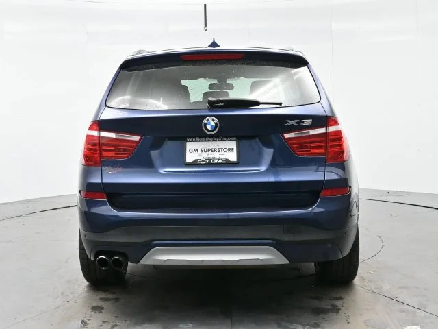 Used 2017 Blue BMW sDrive28i image 6