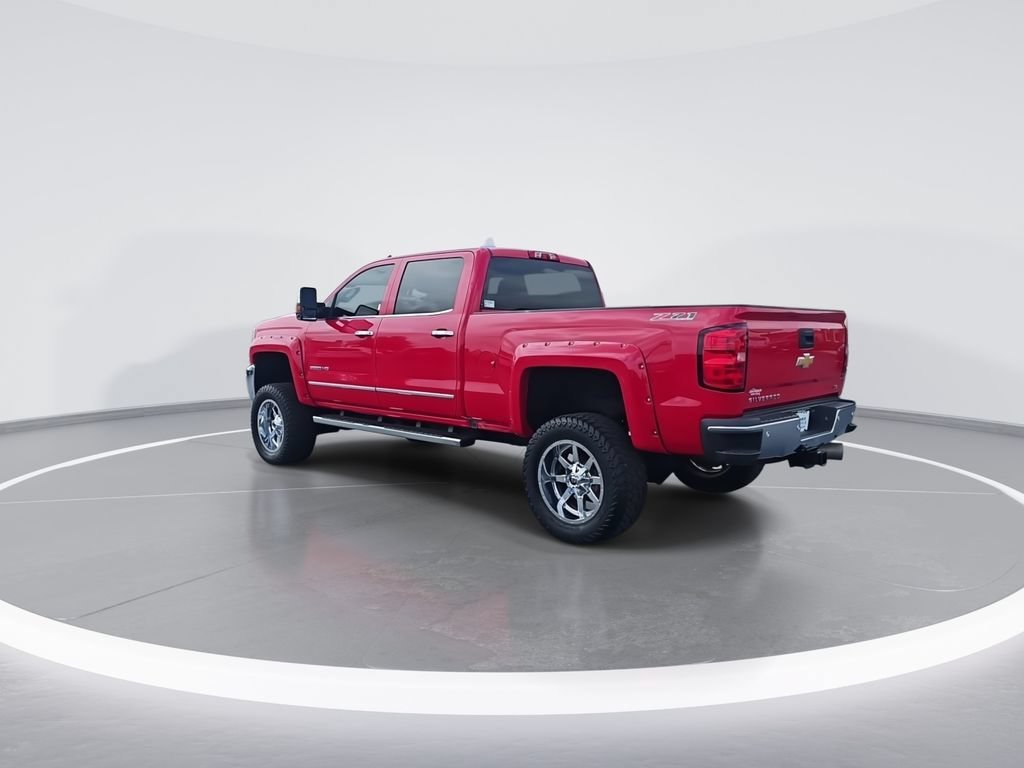 Used 2017 RED HOT Chevrolet LTZ image 6