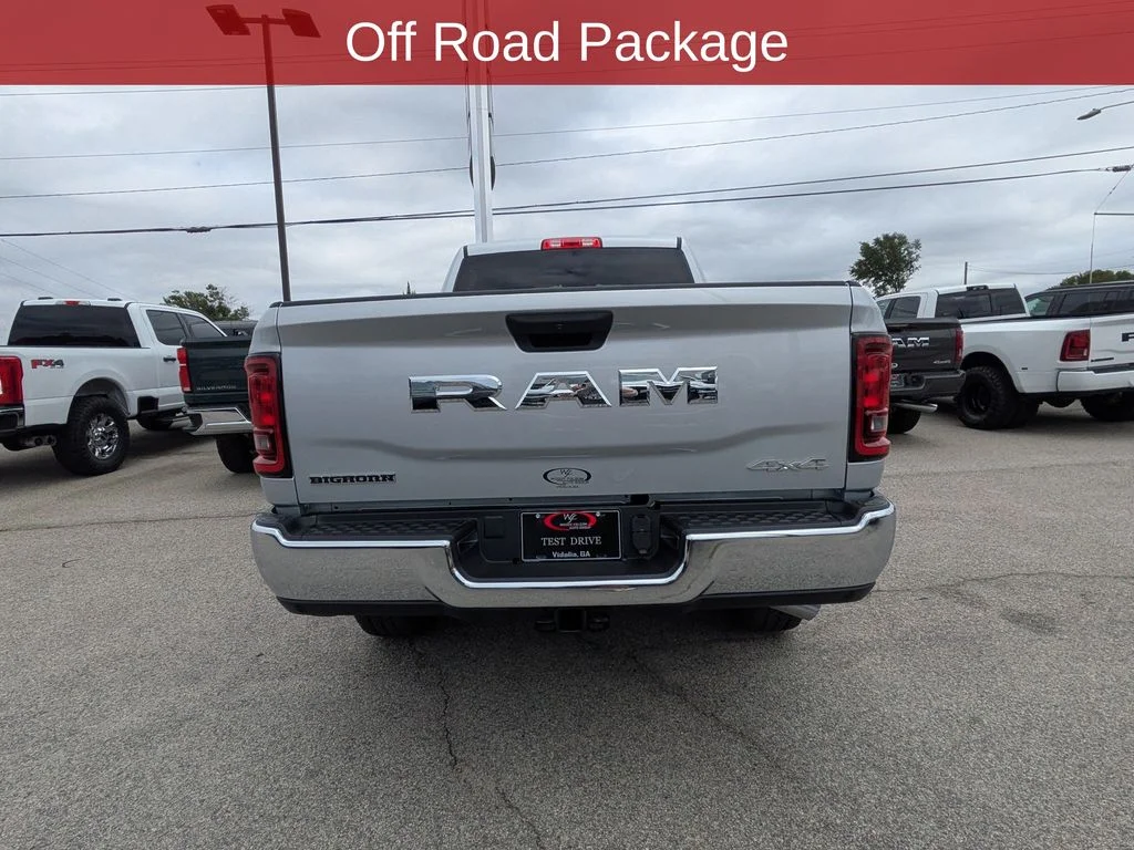 New 2026 Silver-Zynith Exterior Paint RAM Big Horn image 7