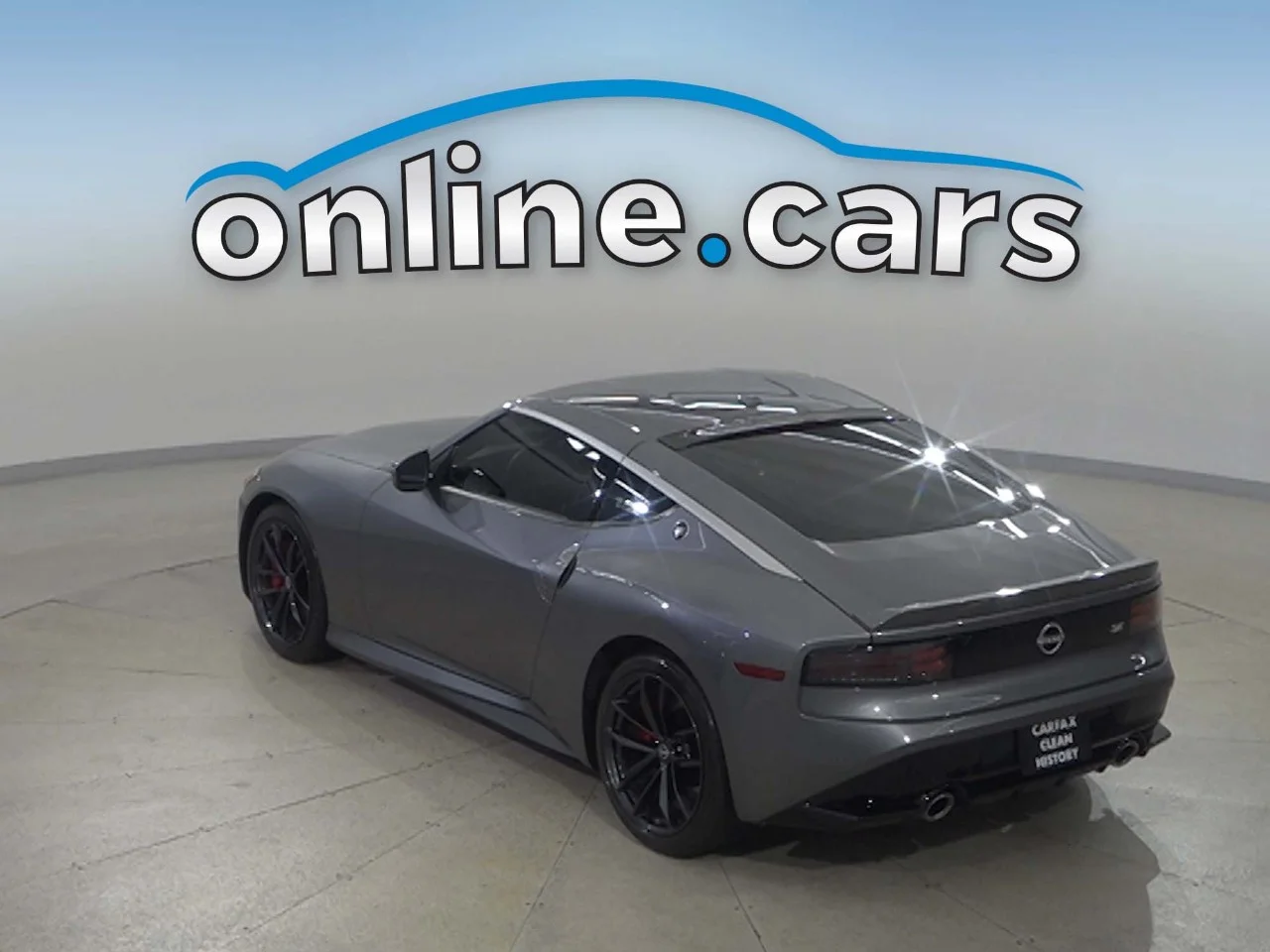 Used 2025 Gray Nissan Performance image 18