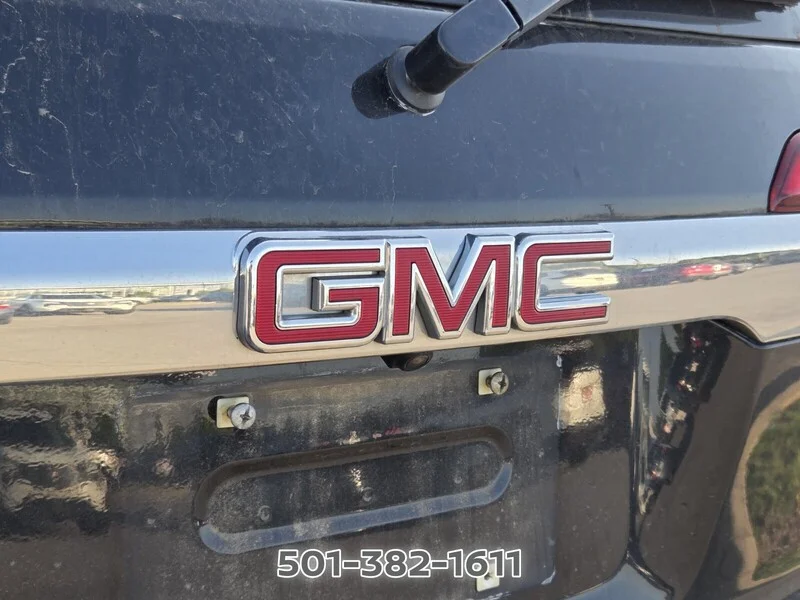 Used 2017 Ebony Twilight Metallic GMC DENALI image 11