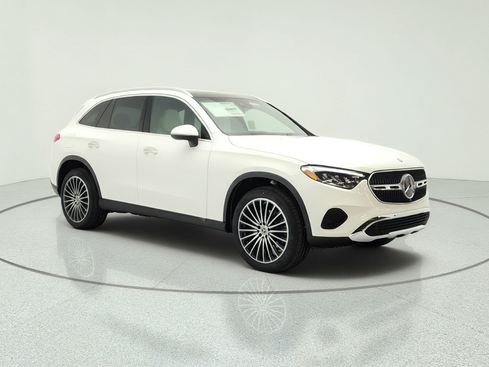 New 2026 Polar White Mercedes-Benz GLC 300 SUV image 3