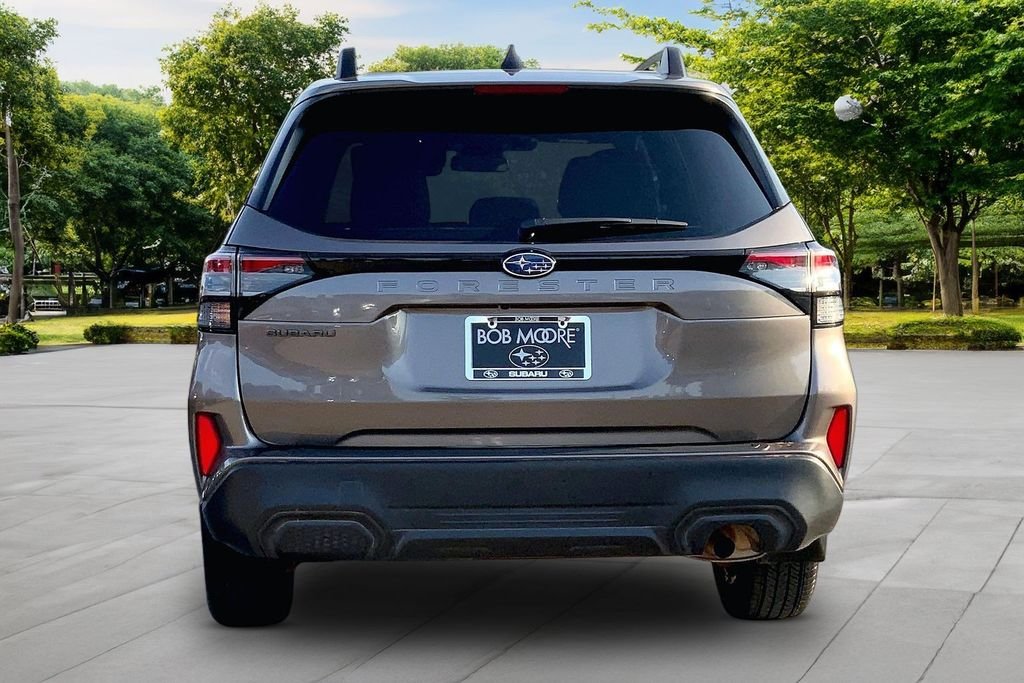 Used 2025 Brown Subaru Premium image 5
