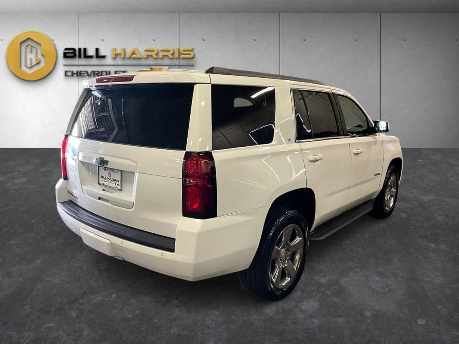 Used 2017 White Chevrolet LT image 2
