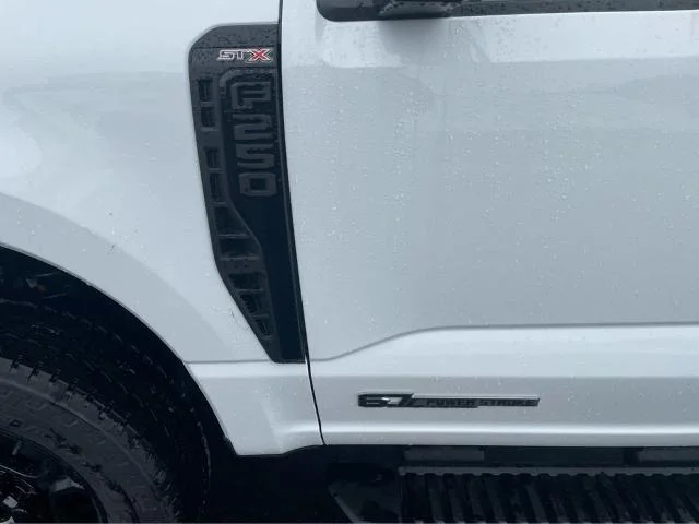 New 2026 Oxford White Ford F-250® XL image 10