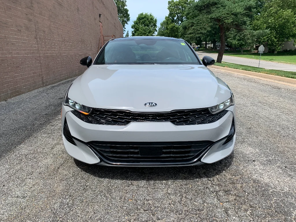 Used 2021 Wolf Gray Kia GT-Line image 8