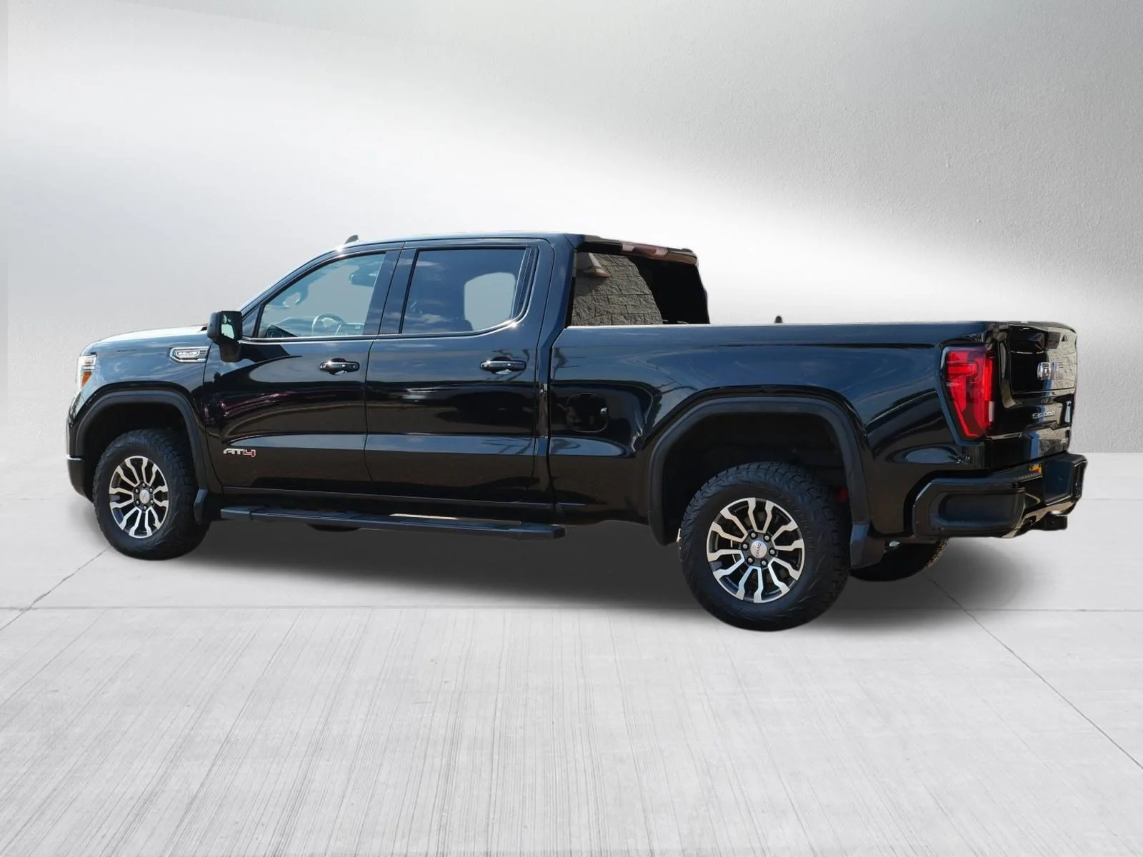 Certified Used 2021 Ebony Twilight Metallic GMC AT4 image 5