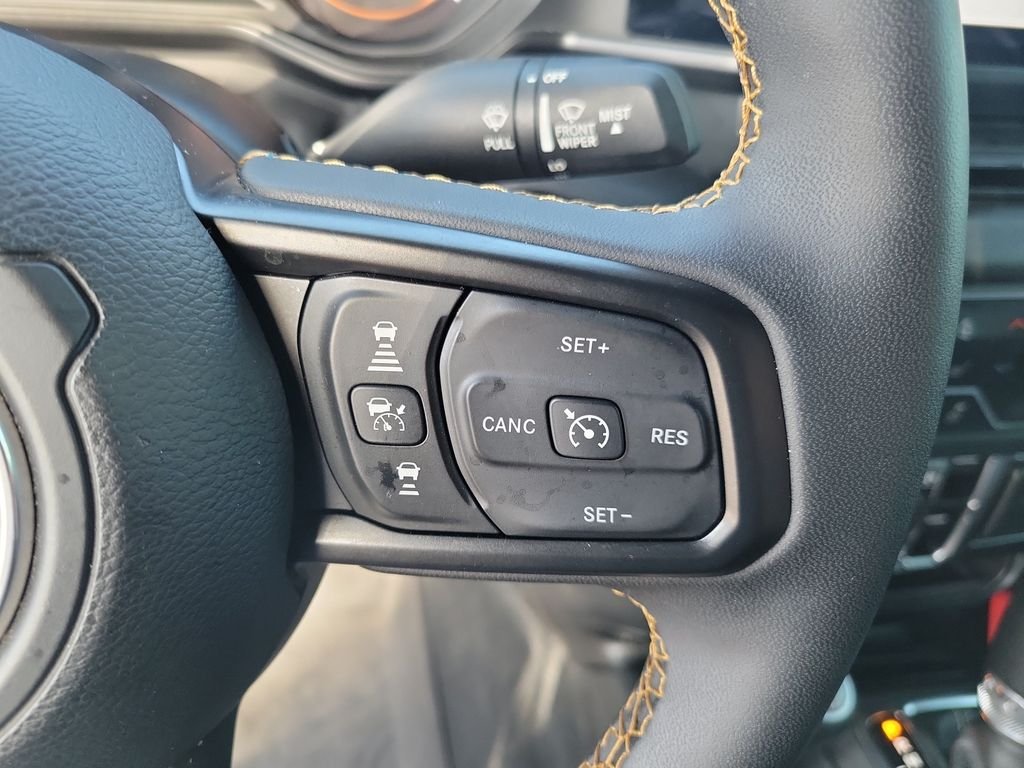 Used 2024 Black Clearcoat Jeep Sport S image 29