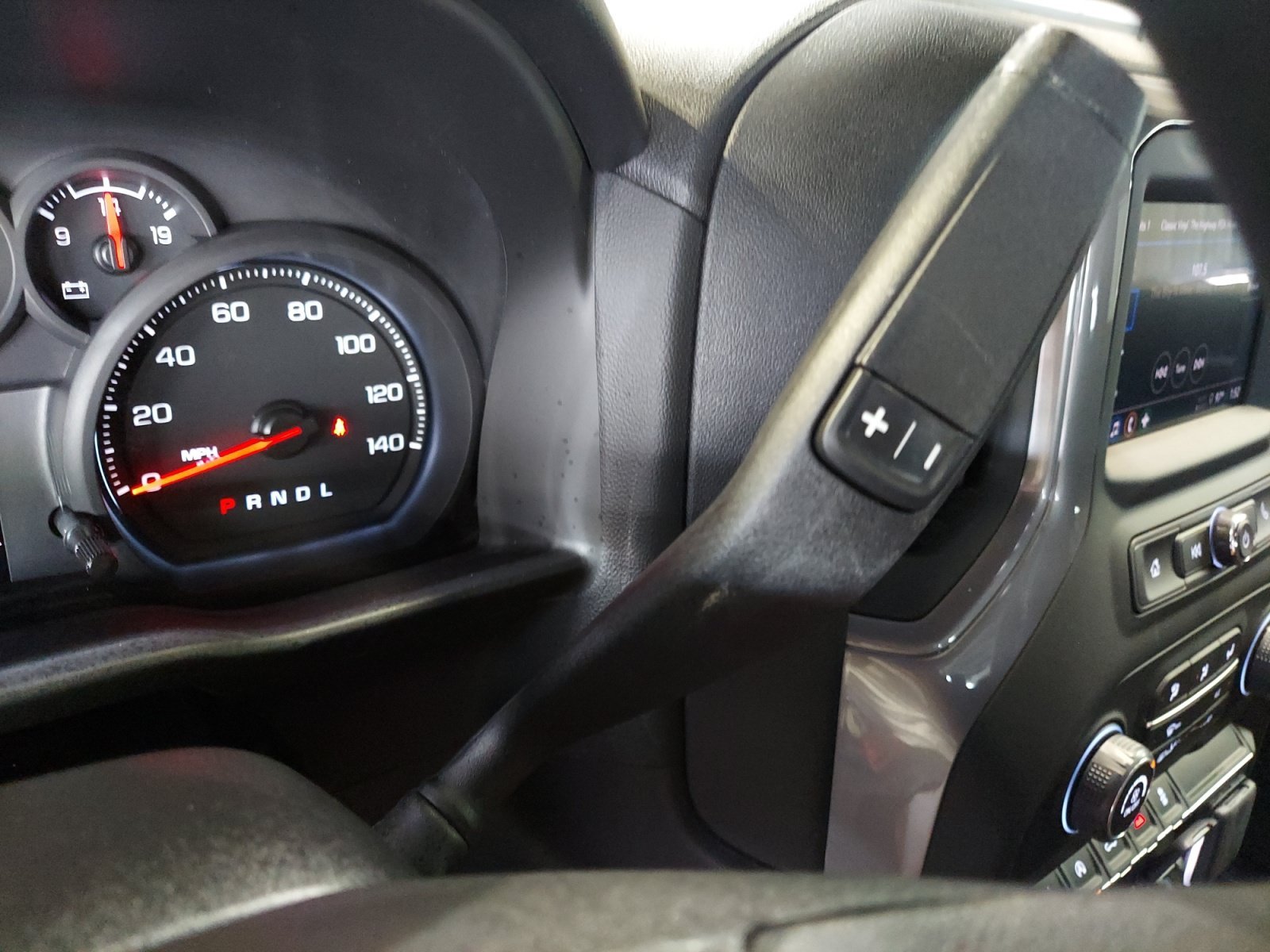 Used 2025 Slate Gray Metallic Chevrolet Custom image 21