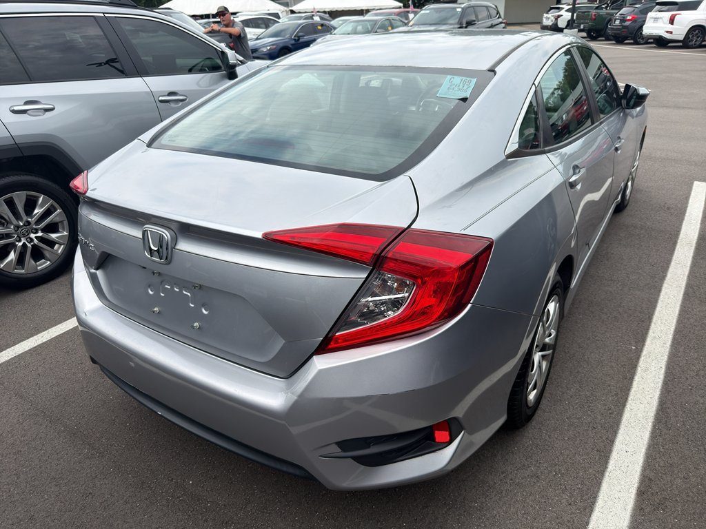 Used 2017 Lunar Silver Metallic Honda LX image 4