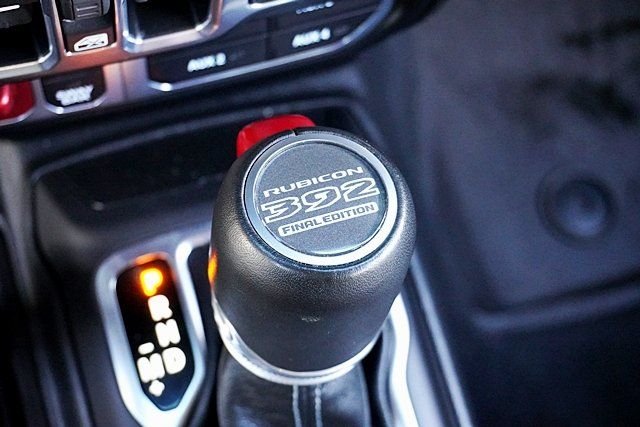 Certified Used 2024 Black Jeep 4-Door Rubicon 392 Final Edition image 39