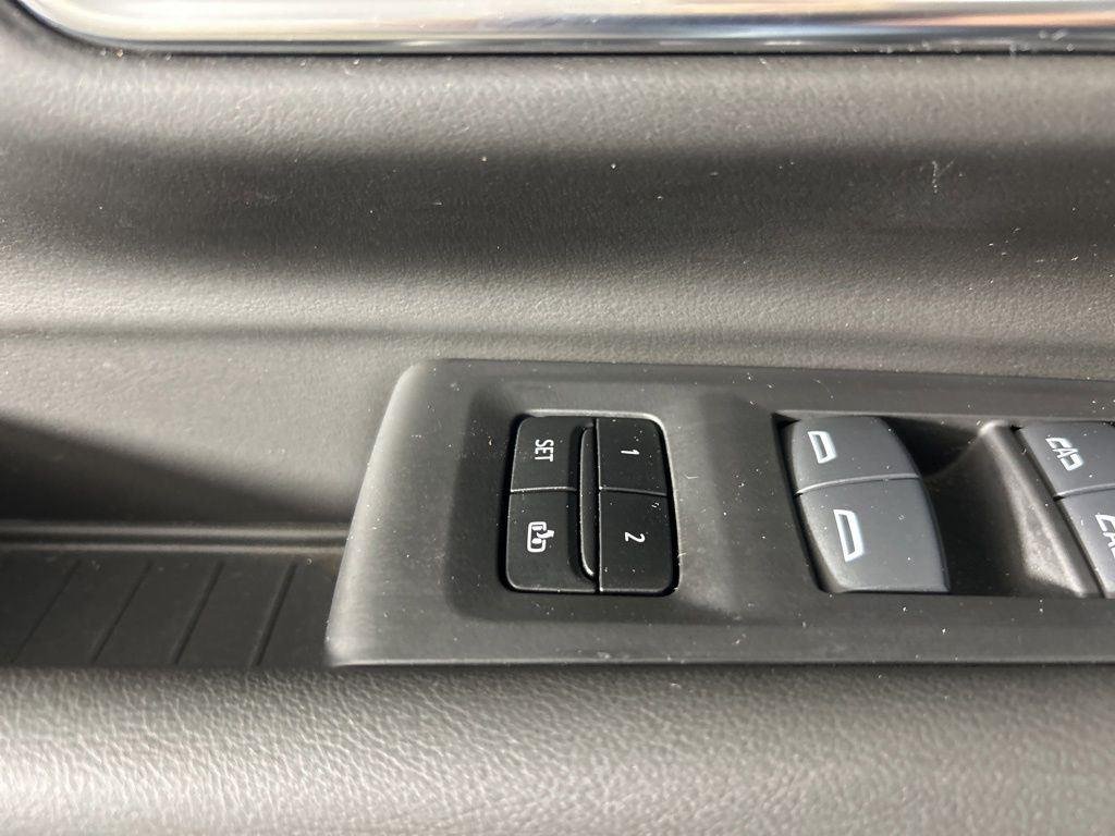 Used 2024 Black Chevrolet Z71 image 24