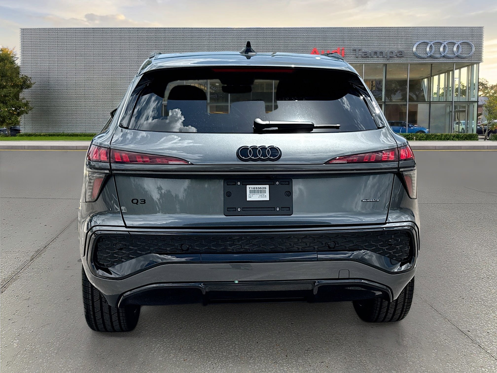 New 2026 Daytona Gray Pearl Effect Audi S line image 4