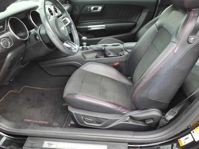 Used 2022 Black Ford GT Premium image 17