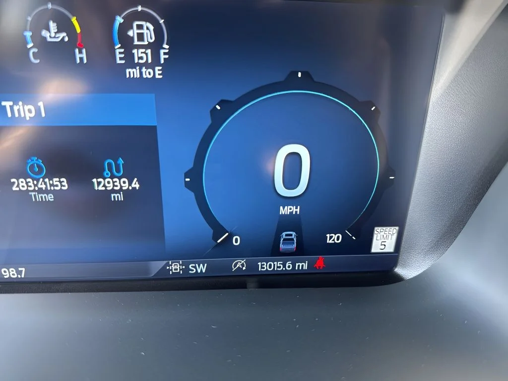 Used 2025 Red Ford King Ranch image 28