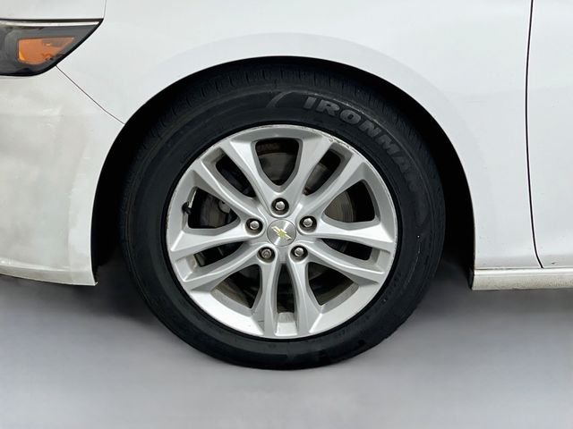 2017 Chevrolet Malibu 1LT - Photo 10