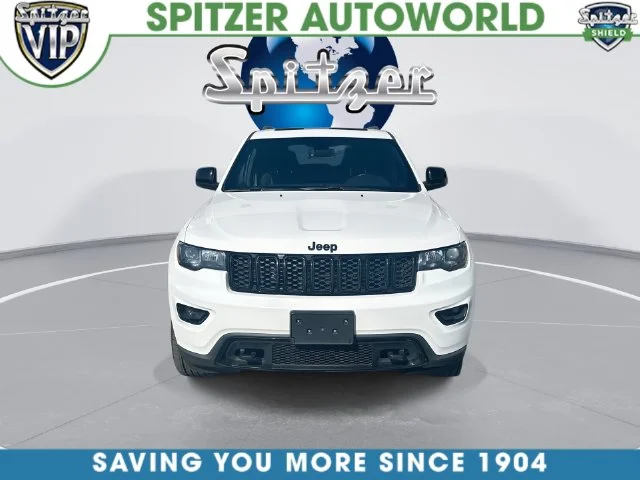 Used 2020 White Jeep Laredo image 4