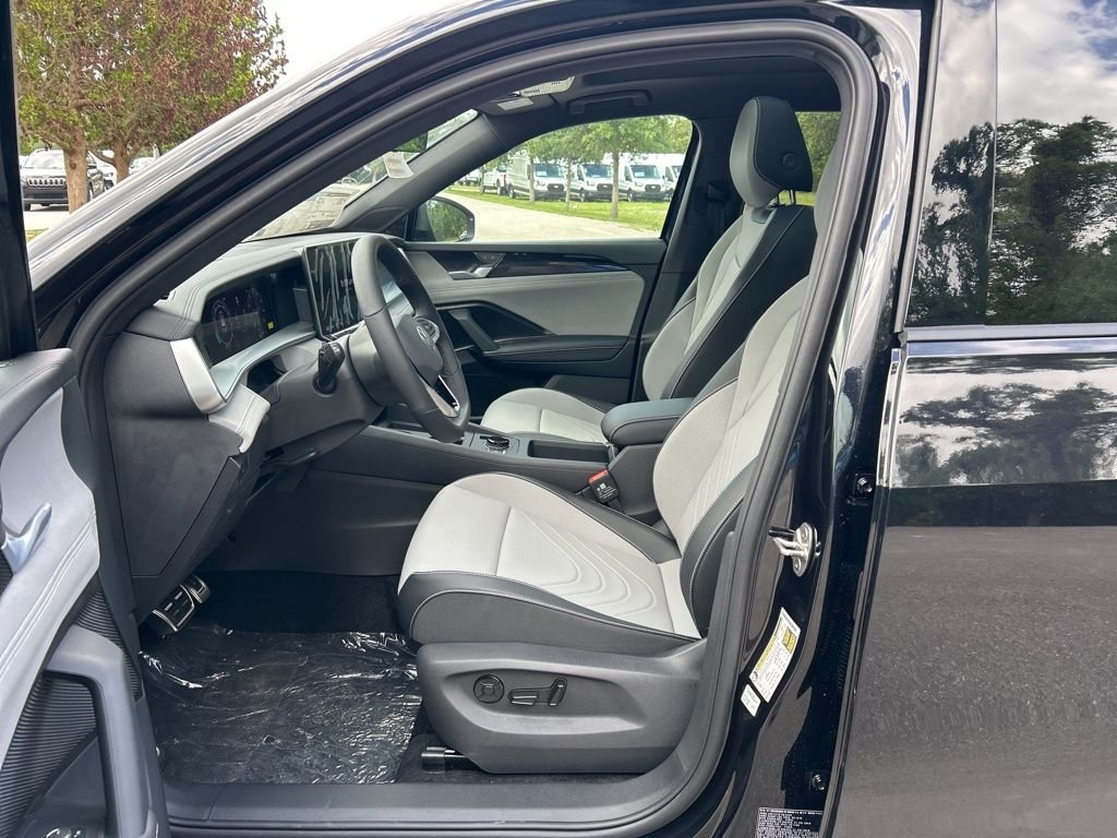 New 2026 Black Volkswagen 2.0T SE R-Line Black image 15