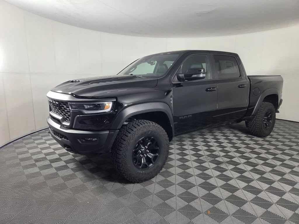 New 2026 Diamond Black Crystal Pearl-Coat Exterior Paint RAM RHO image 4