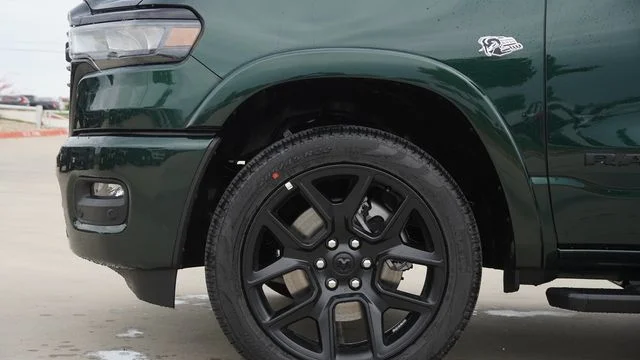 New 2026 Serrano-Green Metallic Exterior Paint RAM Laramie image 4
