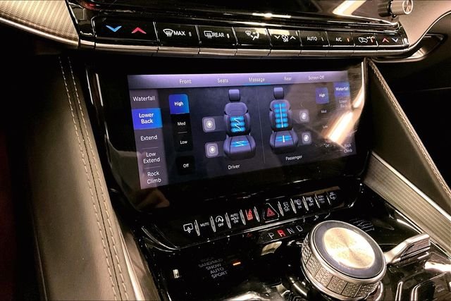 2024 Jeep Grand Wagoneer Series II - Photo 31