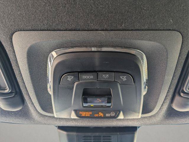 2024 Toyota Corolla SE - Photo 18