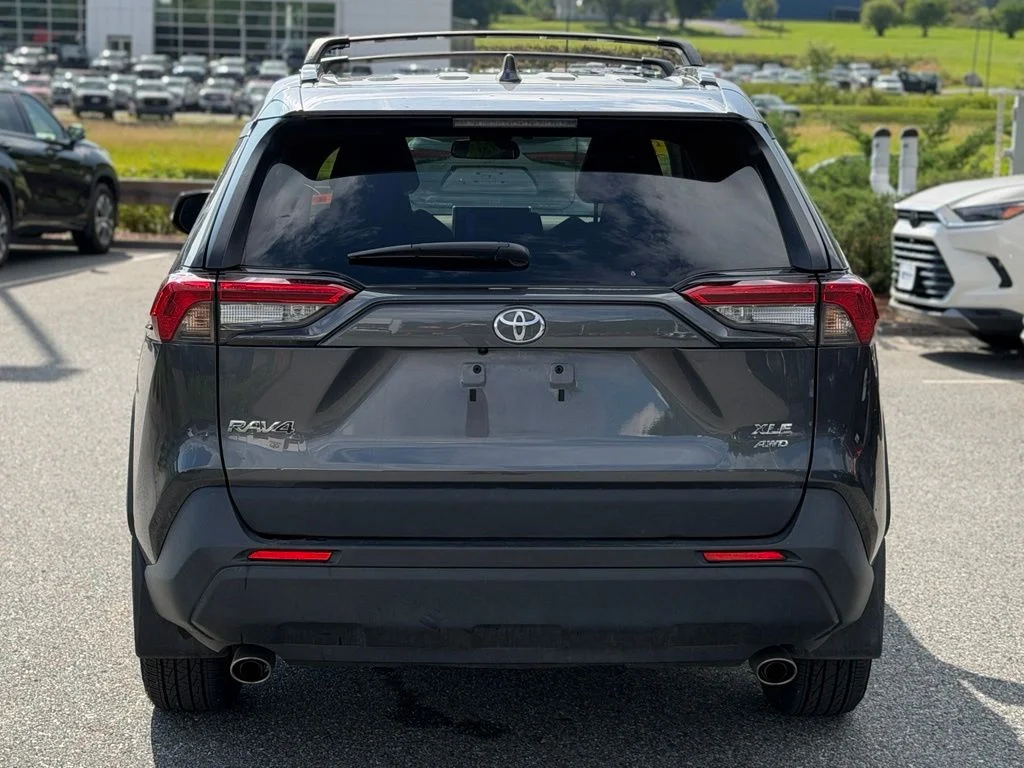 Used 2025 Gray Toyota XLE image 4