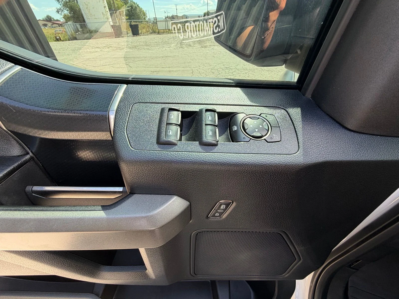 Used 2018 White Ford Raptor image 15