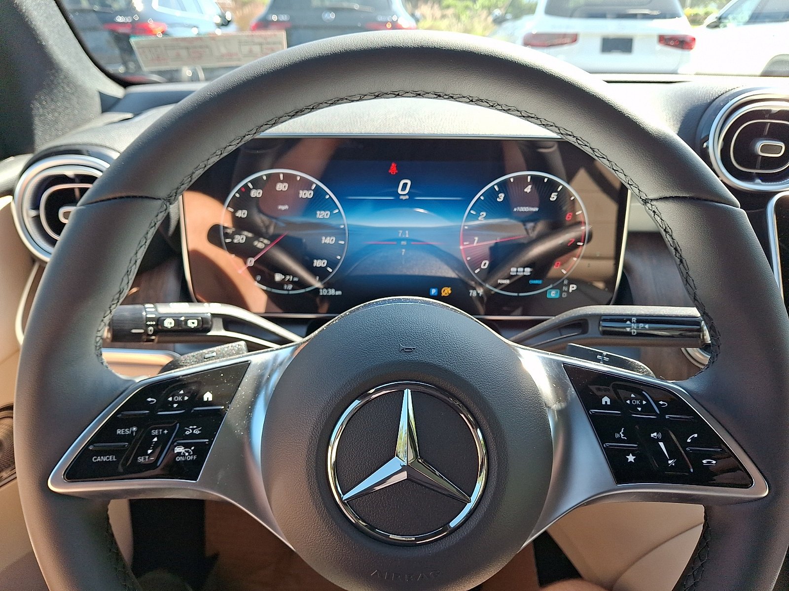 New 2027 Polar White Mercedes-Benz GLC 300 image 38