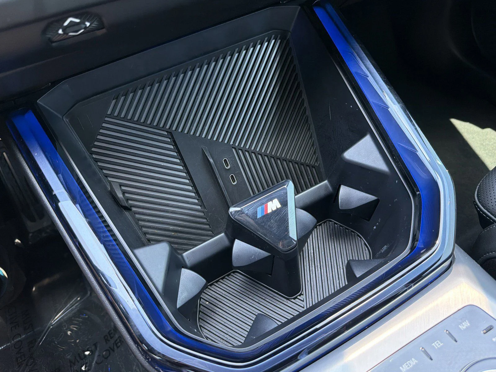New 2025 Black Sapphire Metallic BMW 30 xDrive image 35