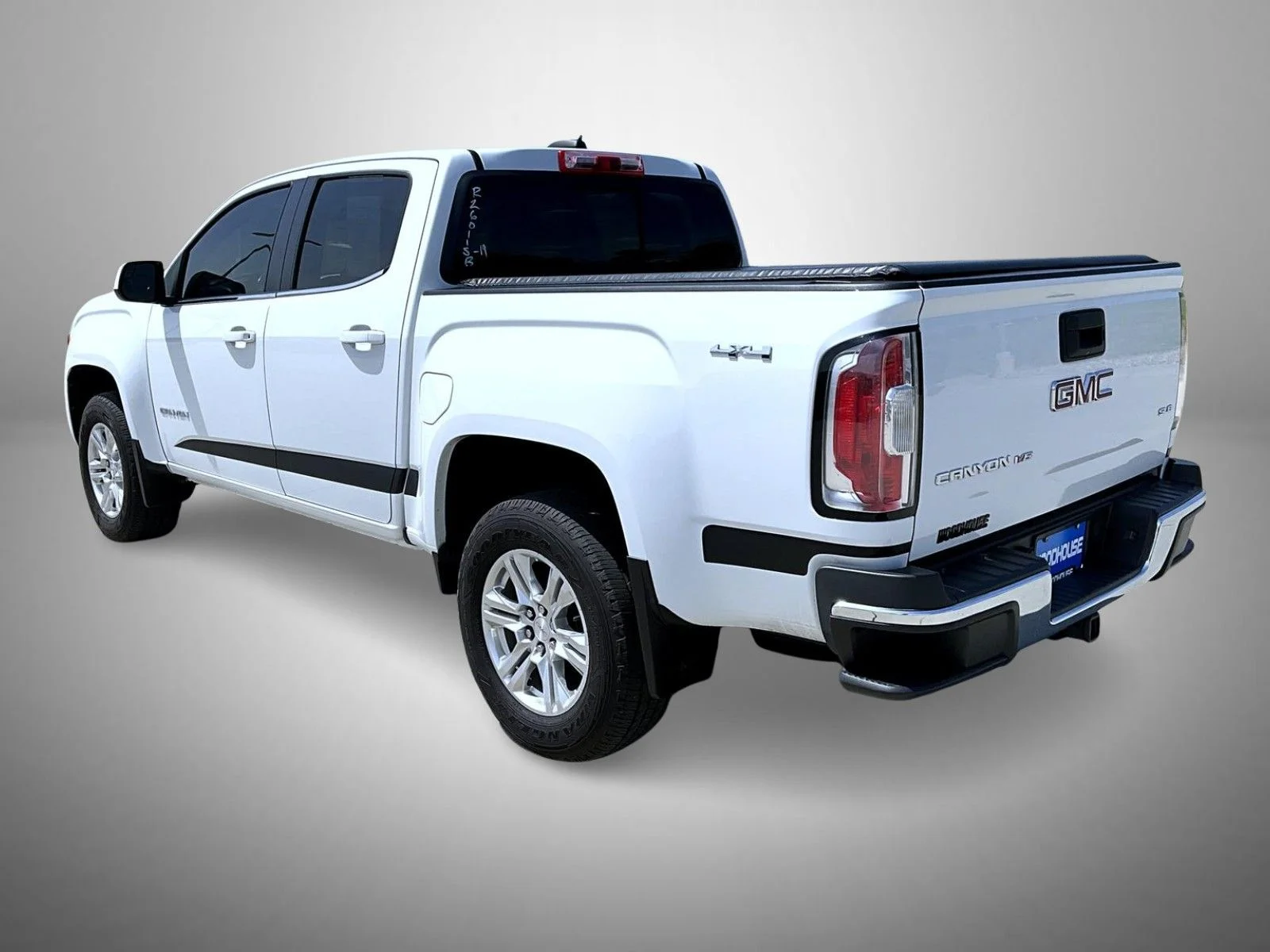 Used 2019 White GMC SLE1 image 7