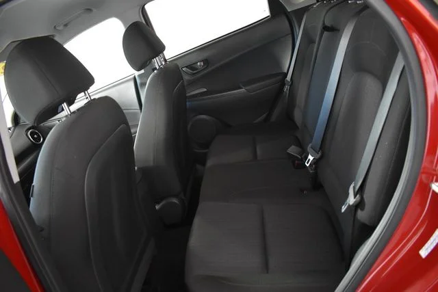 2022 Hyundai Kona SEL - Photo 18