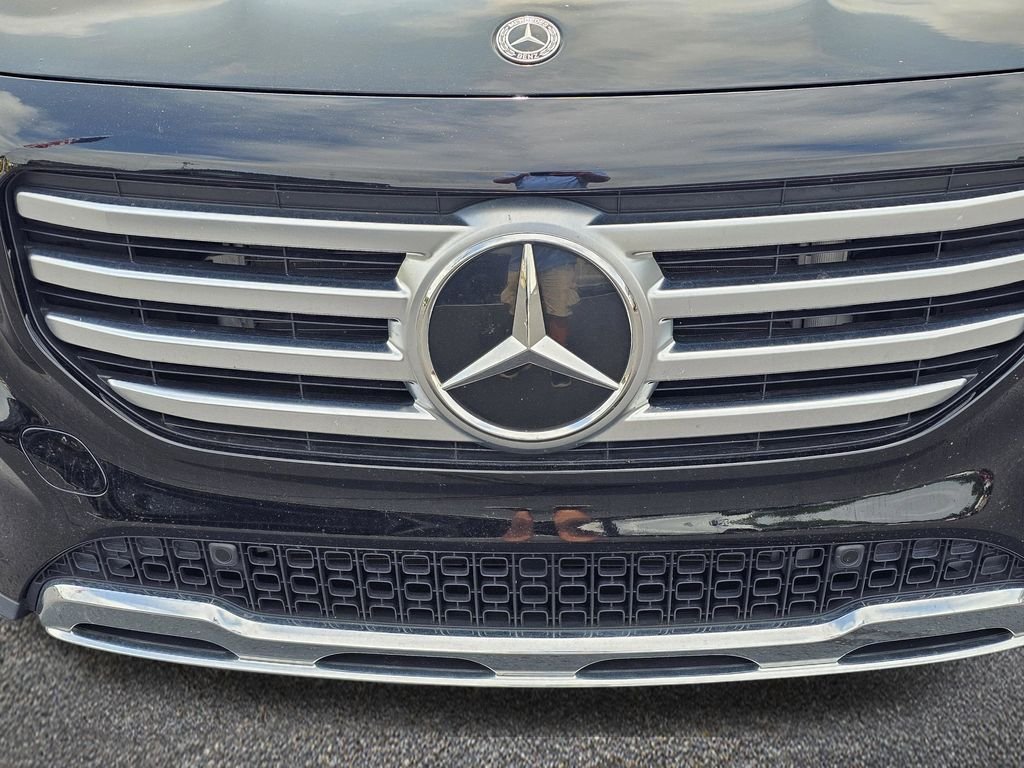 Used 2024  Mercedes-Benz GLB 250 image 3