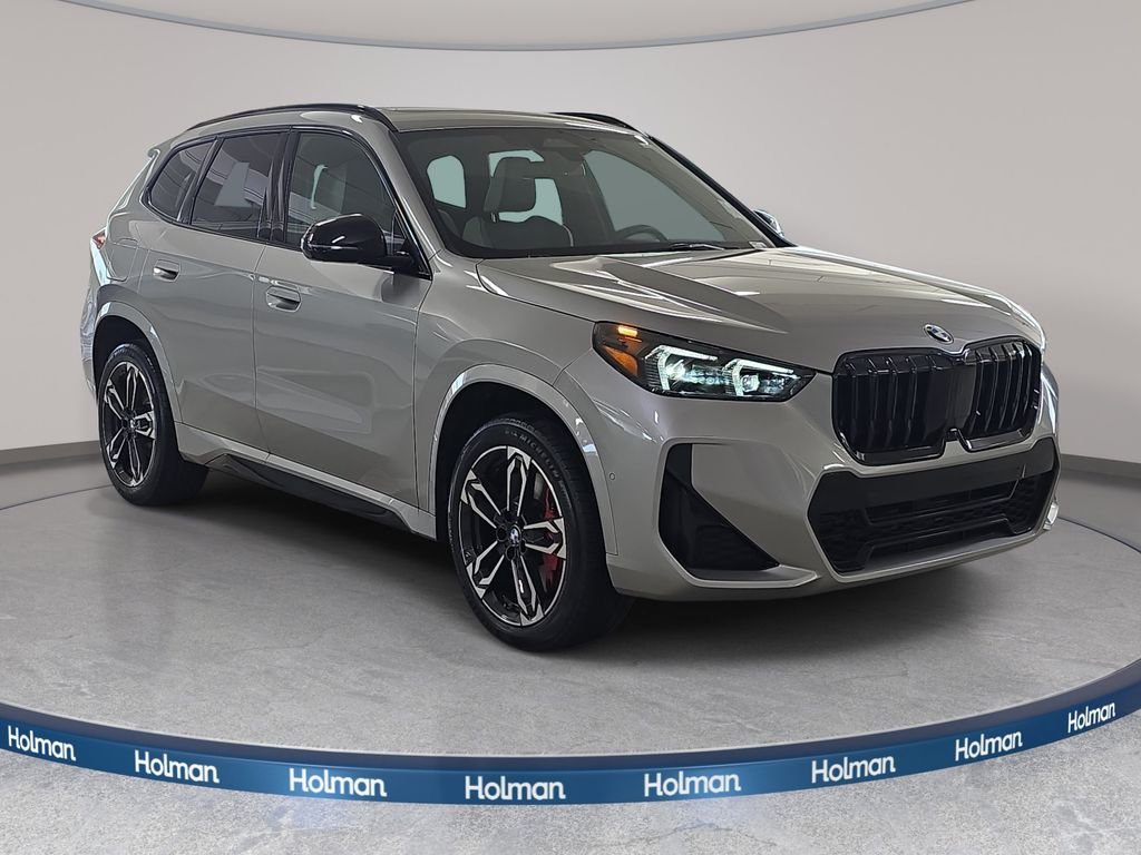 Used 2026 Space Silver Metallic BMW xDrive28i image 4