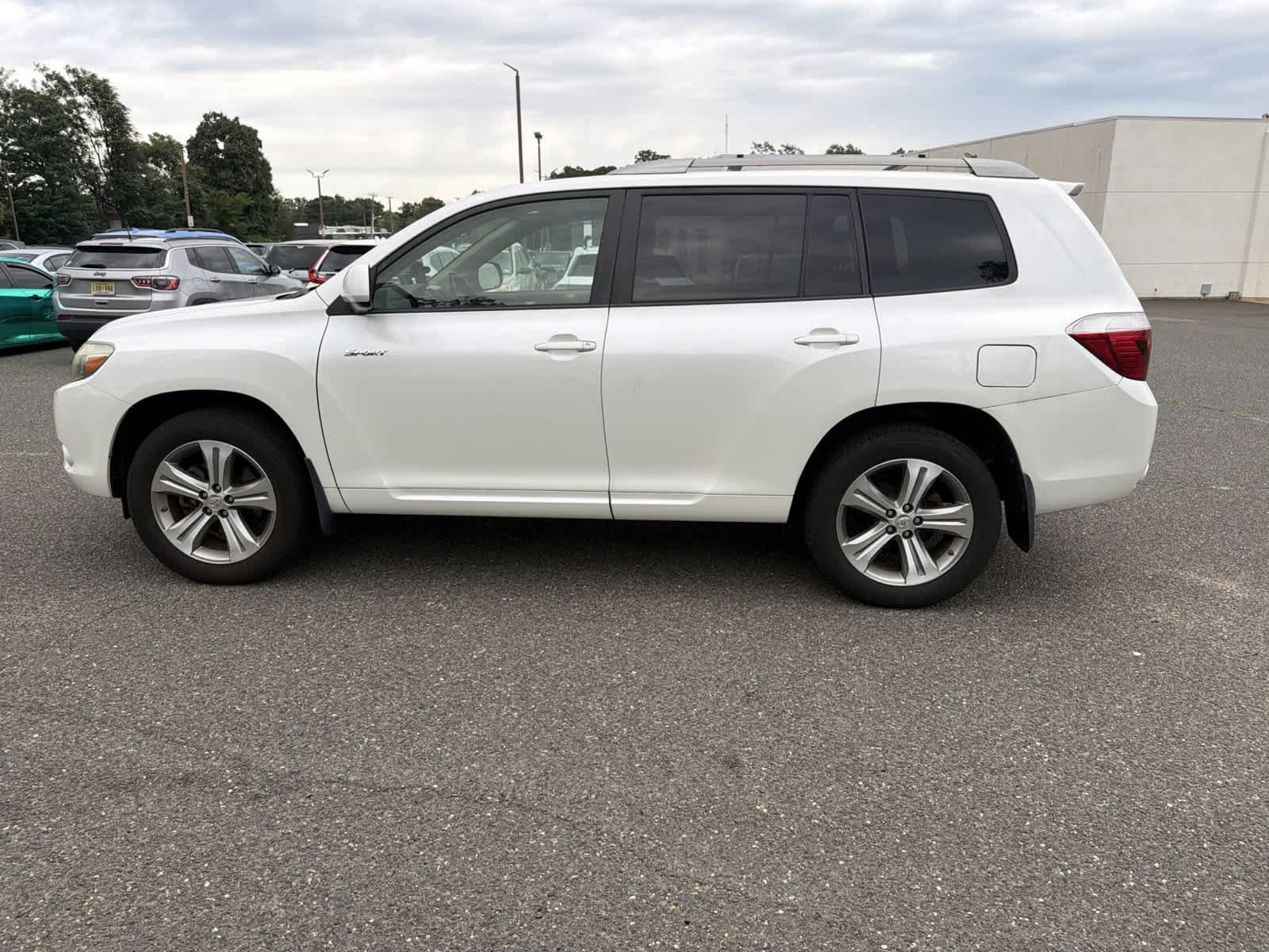 Used 2008 Toyota Highlander Sport with VIN JTEES43A382090235 for sale in Eatontown, NJ
