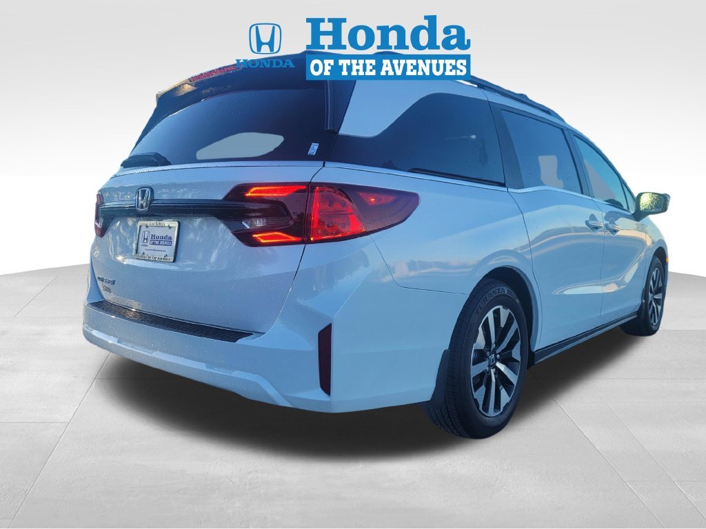 New 2027 Platinum White Pearl Honda EX-L image 6