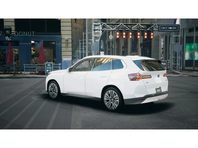 New 2026 Alpine White BMW  image 2
