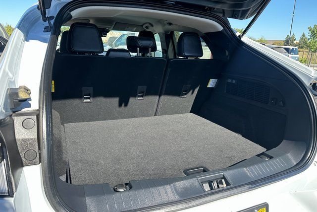 Used 2023 Space Gray Ford Select image 23